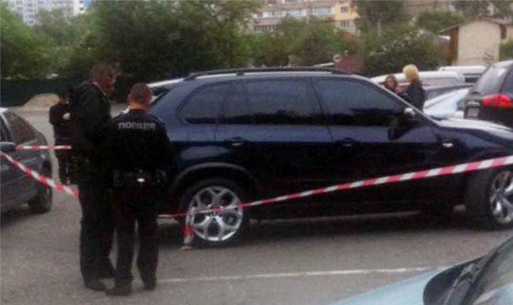 В начале июня в Киеве было совершено покушение на Адама Осмаева.