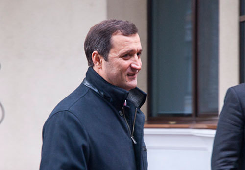Vladimir Filat, îl îndeamnă pe liderul PCRM, Vladimir Voronin, și membrii partidului, să nu protesteze contra ceva, dar și pentru o cauză.