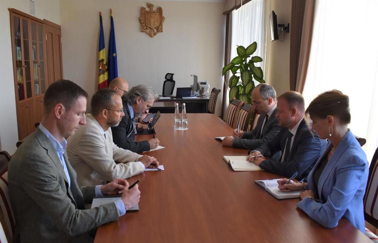 Janis Mazeiks își încheie mandatul: Au fost discutate rezultatele și perspectivele reintegrării țării.