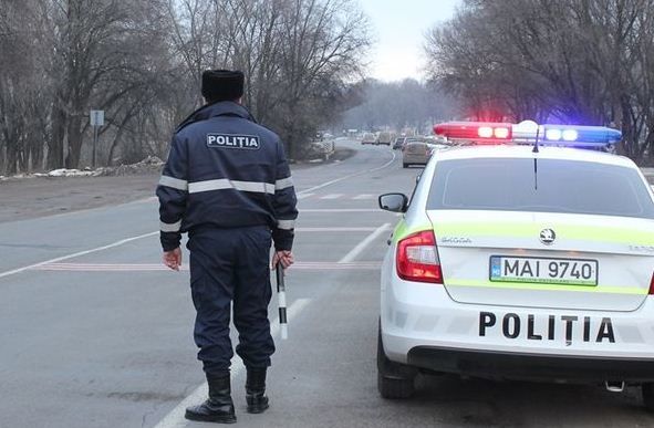 Poliţia rutieră face o dată la un timp acţiuni de control de rutină.