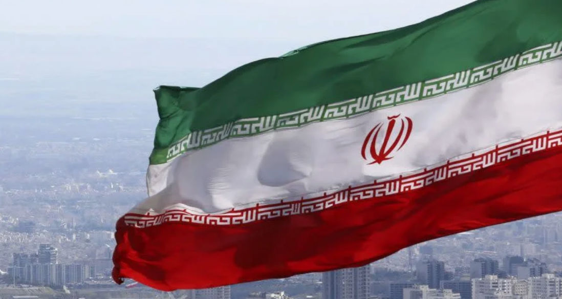 Iranul aproape a finalizat construcția primului său portavion.