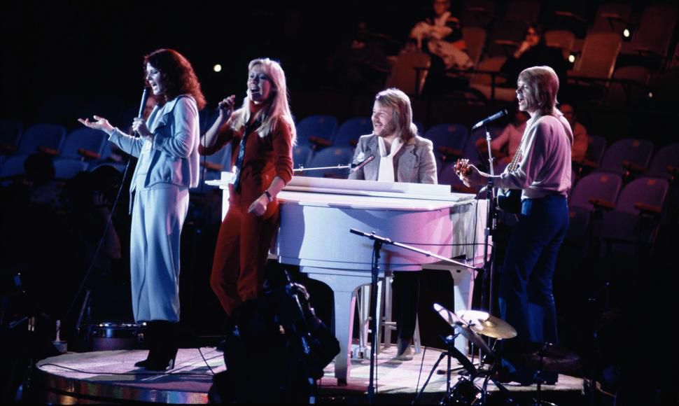 Шведский поп-квартет ABBA записал новую песню впервые за 35 лет.