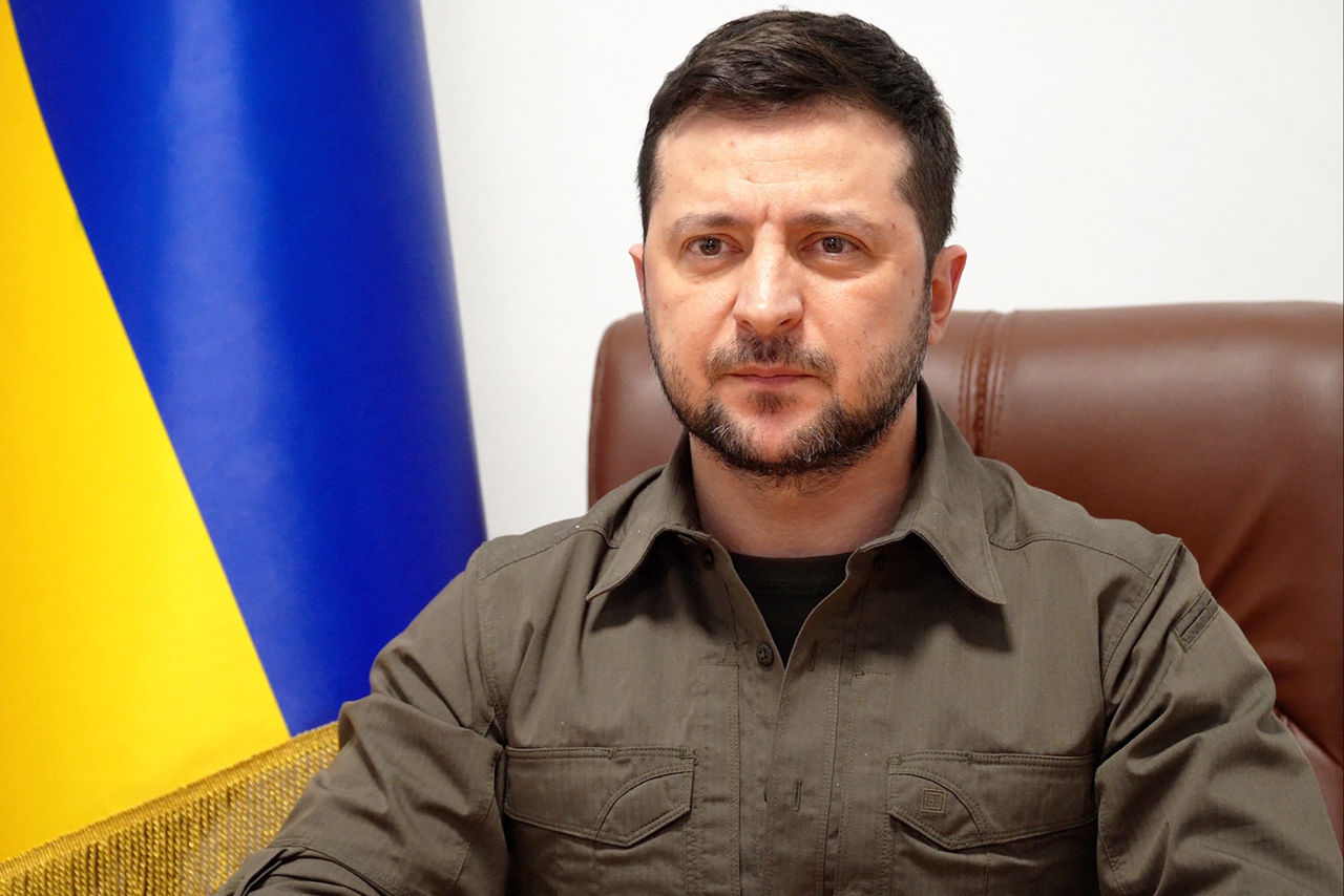 Зеленский: Новую оборонительную поддержку Украина должна получить накануне Дня Независимости.
