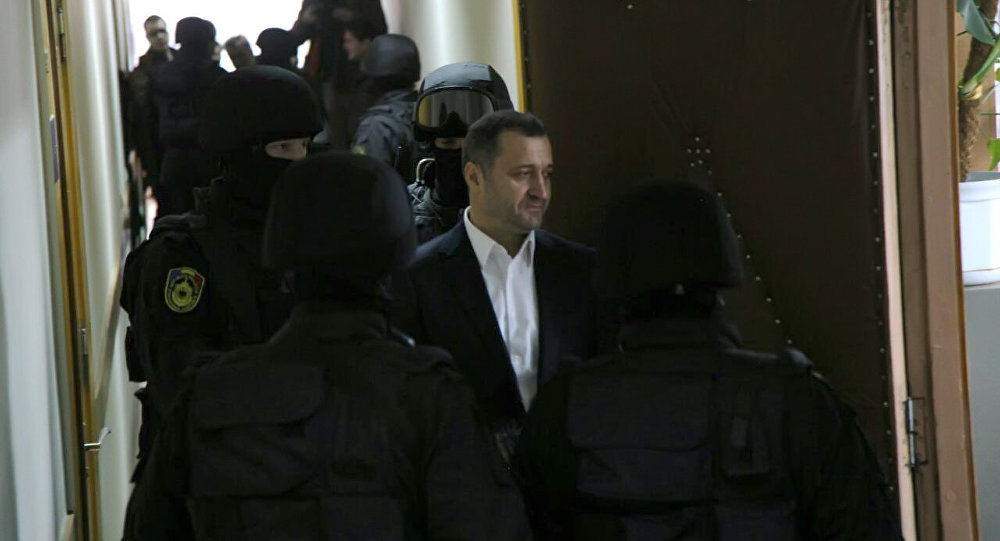 Tudor Deliu afirma că „Filat se ţine bine şi nu are motive să cadă în pesimism”.  Foto: Sputnik/ Miroslav Rotari