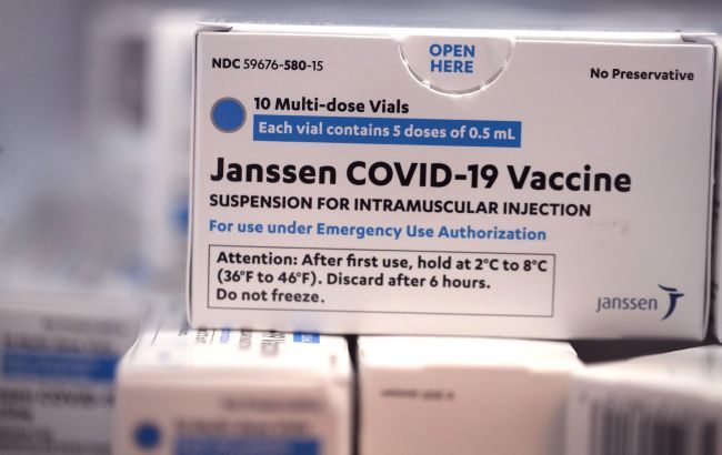 Бустерная доза вакцины Johnson &amp; Johnson повышает ее эффективность до 94%.