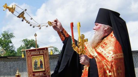 Митрополия создала специальный Синодальный отдел миссионерского служения и антисектантского противодействия.