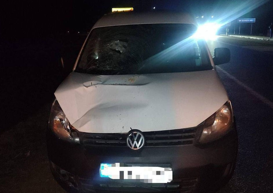 Accident mortal la Telenești: O pensionară, lovită pe trecerea de pietoni.
