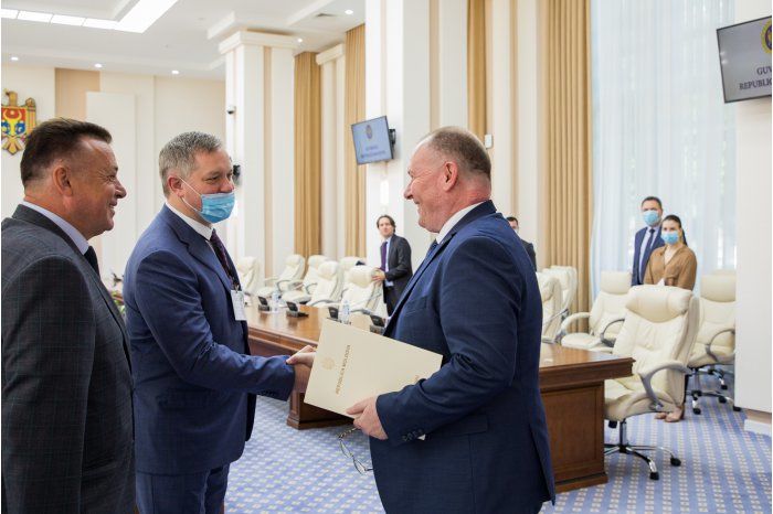 Врио премьер-министра Аурелиу Чокой принял Миссию СНГ по наблюдению за досрочными выборами в Молдове.