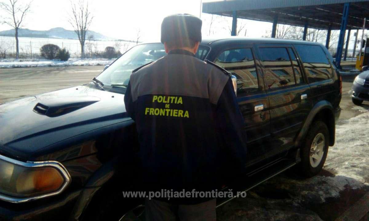 Un moldovean care a furat o mașină din Italia, prins la vama Albița