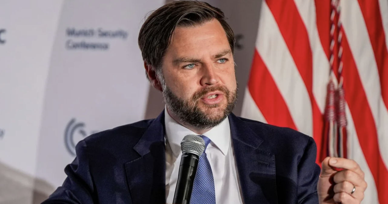 Вэнс: Трамп хочет получить выгоду за защиту Гренландии от России и Китая.