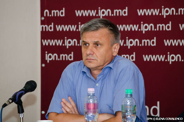 Boțan: Guvernarea de la Chișinău nu are câmp de manevră.