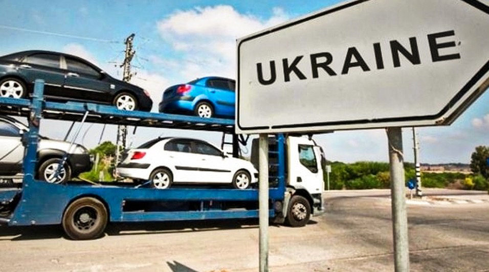 В Украине беспошлинный ввоз автомобилей гражданами отменят.