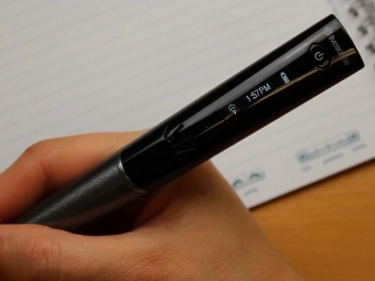 Компания Livescribe представила шариковую ручку Sky WiFi Smartpen.