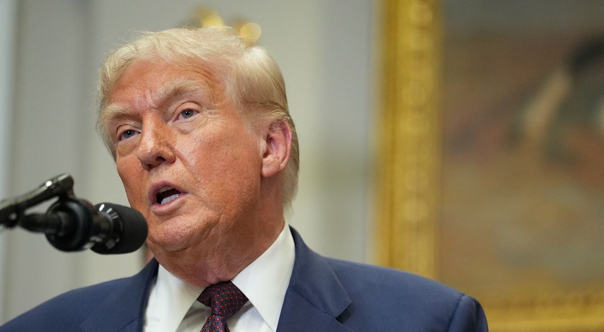 Трамп отреагировал на массированный удар по Киеву: Ужасно, но сейчас не к этому.