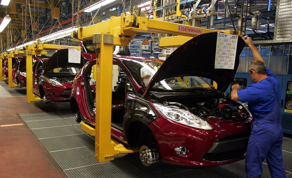 На заводе Ford в Кельне проходит первая за почти 100 лет забастовка.