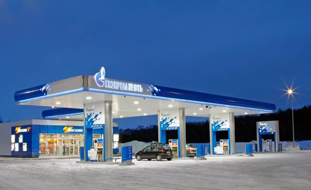 O companie de gaze din Serbia vrea să achiziționeze benzinăriile Gazprom din Bulgaria și România.
