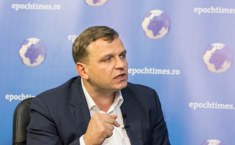 Acțiunile lui Năstase au drept scop distragere atenției publice de la Vlad Filat. Foto: stirimd.net