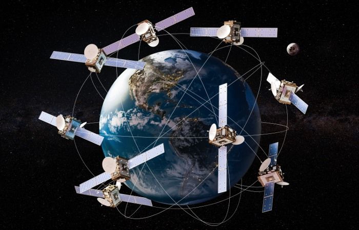 WSJ узнала о плане SpaceX привлечь $500 млн на развитие спутникового интернета.