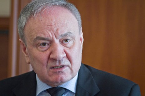 Nicolae Timofti, a recunoscut că el a fost judecătorul care l-a trimis la tratament psihiatric forțat pe disidentul Gheorghe David, în 1987.