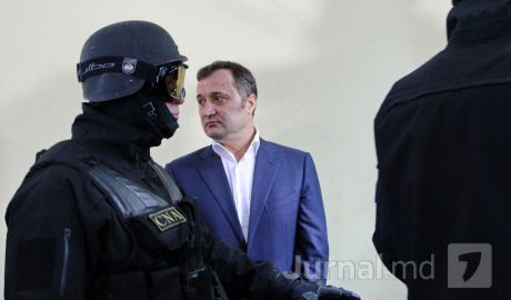 Încă o şedinţă în dosarul fostului premier Filat. Astfel, astăzi Vladimir Filat va compărea în faţa instanţei.