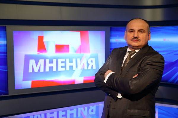 Журналист и телеведущий Анатолий Голя