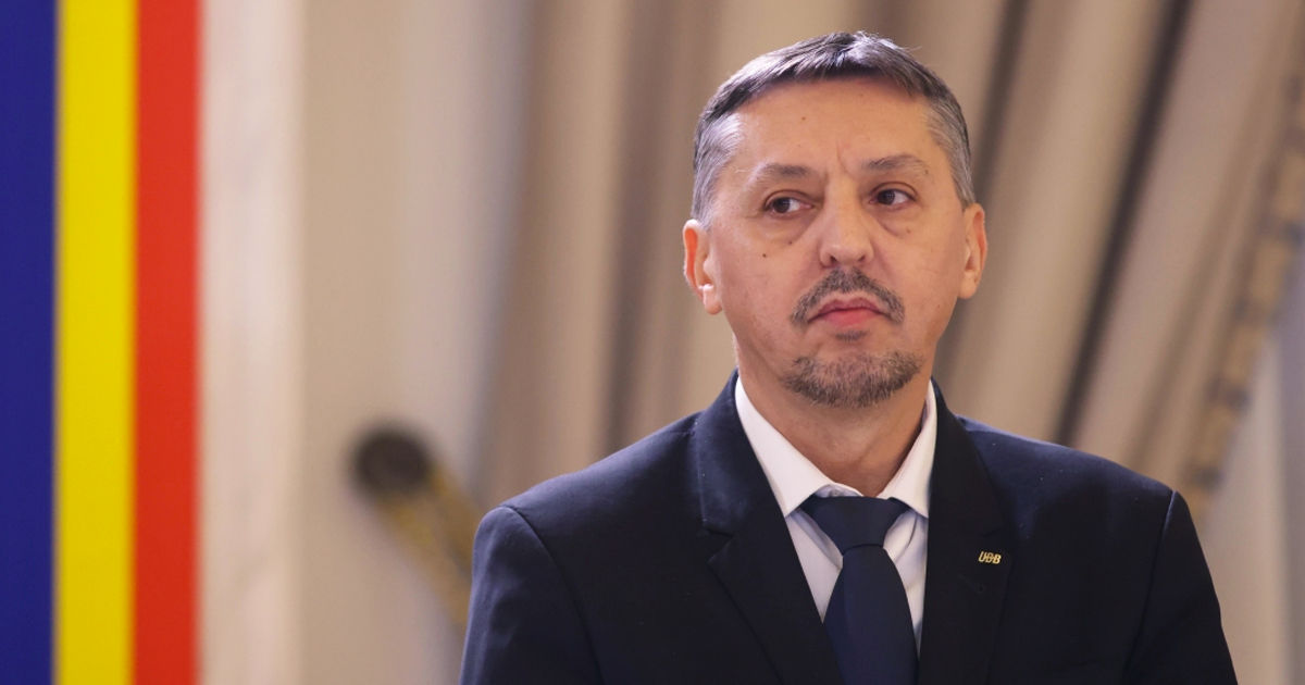 СМИ узнали, кому хотят поручить руководство правительством Румынии в случае отставки премьера.