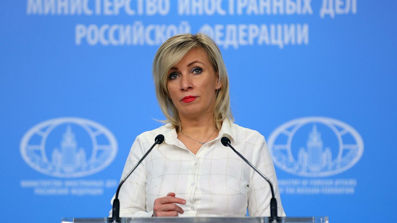Россия призывает США и ЕС воздержаться от вмешательства в дела Молдовы.