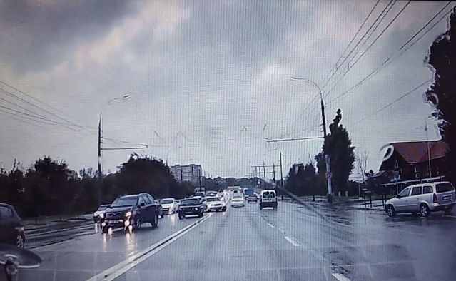 В столице водитель, нарушивший ПДД, едва не спровоцировал аварию.