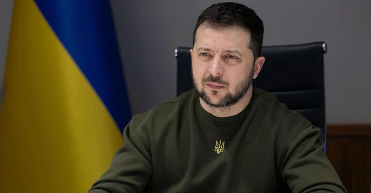 Зеленский: Беларусь не хотела освобождать заключенных через какую-то из стран ЕС.