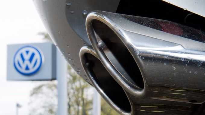 Volkswagen, Daimler și BMW au finanțat teste de emisii pe oameni.