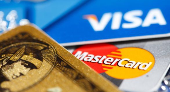 Plăţile cu cardul câştigă: Cu cât au crescut veniturile VISA