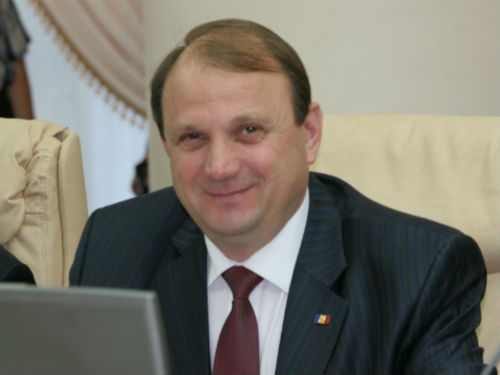“De încălcări să se ocupe ministrul Recean, ” a propus ministrul Agriculturii, Vasile Bumacov.