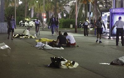 Более 100 пострадавших до сих пор в больницах. Фото: Reuters