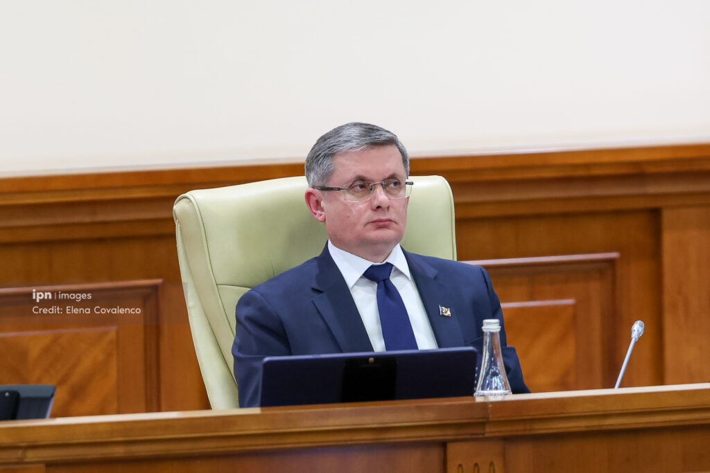 Grosu: Nu văd de ce n-ar rămâne Dorin Recean în funcția de prim-ministru.