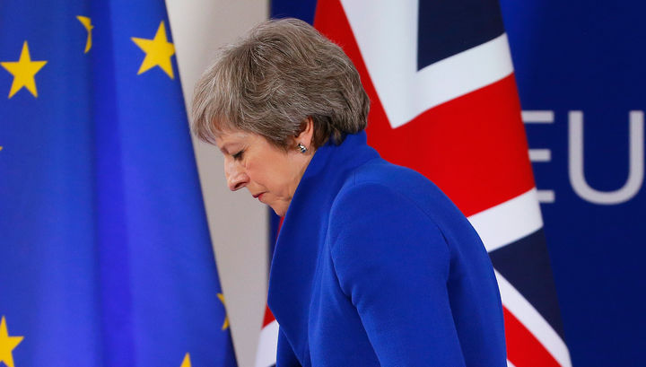 Мэй отменила голосование в парламенте по «Брекзиту».