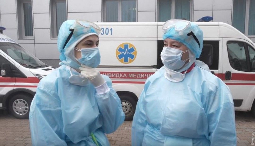 На Украине суточный прирост случаев COVID-19 остался выше 3 тысяч.