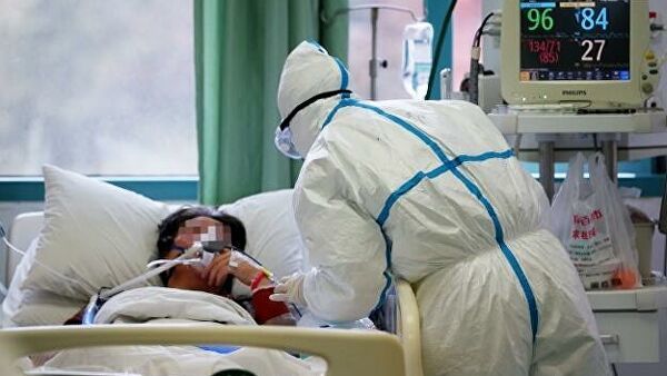 Первичным очагом пандемии коронавируса назвали госпиталь Народно-освободительной армии.