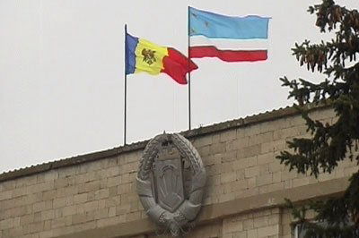 Руководство Народного собрания критикует идею реформирования налоговой службы Молдовы.