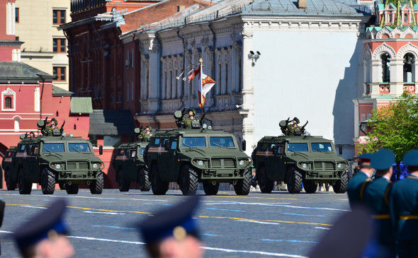 Около 130 единиц техники примут участие в Параде Победы 9 мая в Москве.