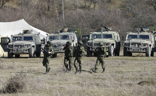 Продолжается накопление войск и военной техники на территории РФ.