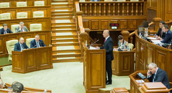 Fracţiunea parlamentară a Partidului Comuniştilor din Republica Moldova a semnat proiectul moţiunii de cenzură Guvernului Pavel Filip