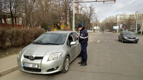 Mașinele mai multor șoferițe din Capitală au fost trase pe dreapta de angajații Inspectoratului Național de Patrulare.