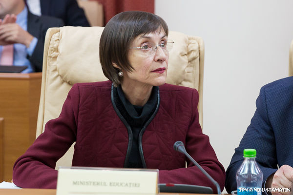 Корина Фусу: И в этом году выпускники лицеев будут сдавать экзамены под видеонаблюдением. Фото: ipn.md