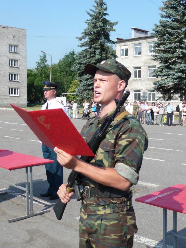После присяги солдатам дали увольнительные на 4 дня.
