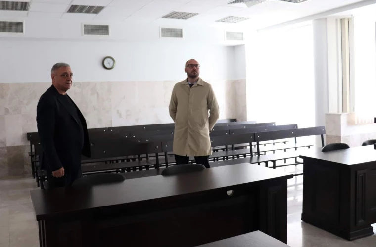 Министр юстиции посетил Унгенский суд.