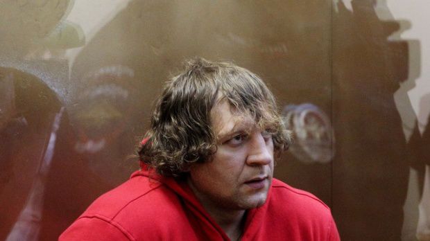Emilianenko a fost condamnat de către judecătorii ruși la închisoare pentru că a violat în primăvara anului trecut o moldoveancă.
