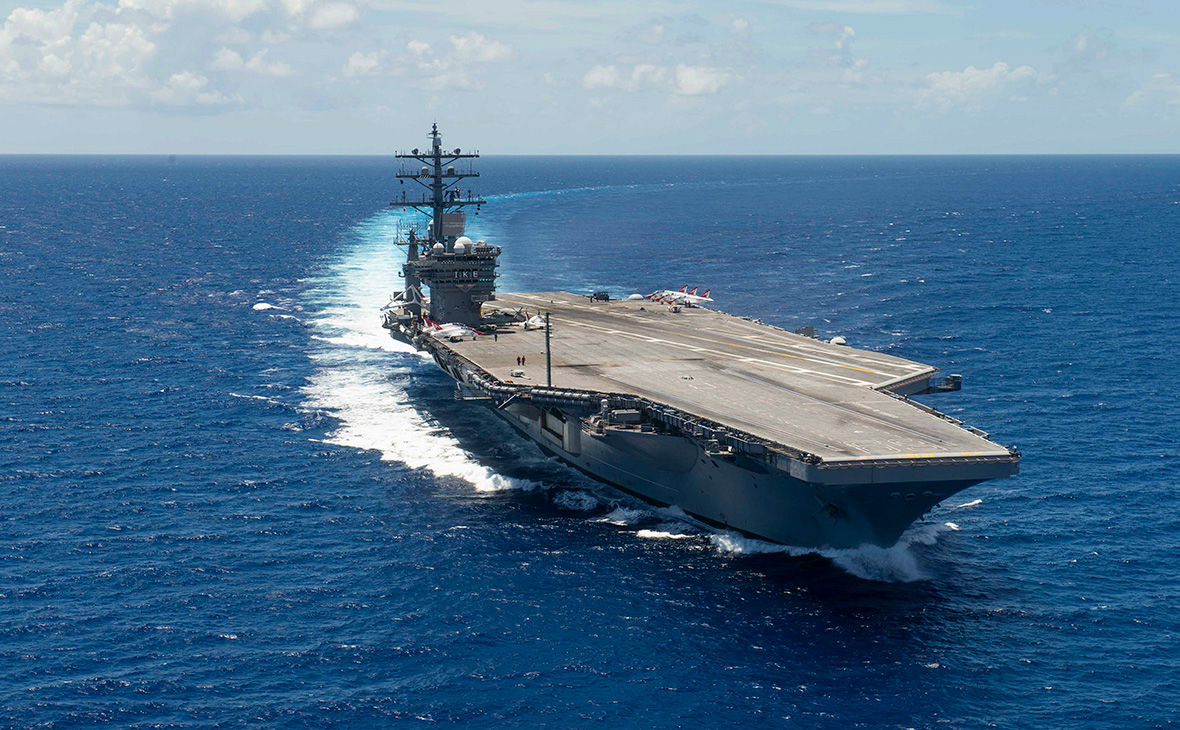 Атомный авианосец США вошел в Средиземное море.