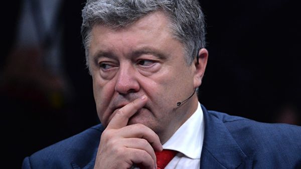 Порошенко возглавил президентский антирейтинг на Украине.