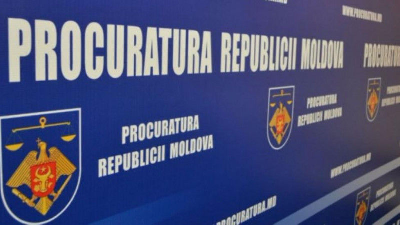 В 2018 году 647 прокуроров по всей стране инициировали судебное преследование 51 943 дел.