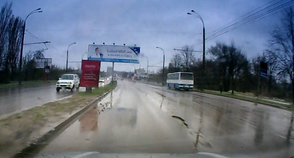 Дорин Киртоакэ требует убрать рекламные щиты, расположенные на бульваре Дачия до самого начала виадука.